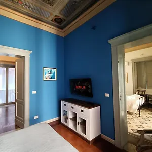 https://stesicoro-art-home-in-centro-storico-a-catania.taorminaitalyhotels.com