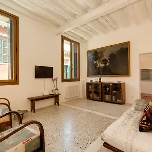 https://ca-dorina-luxury.hotelslidodijesolo.com